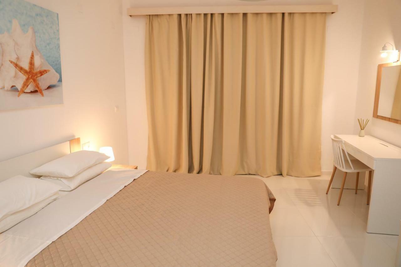 Zorbas Family House Hotell Troulos Eksteriør bilde