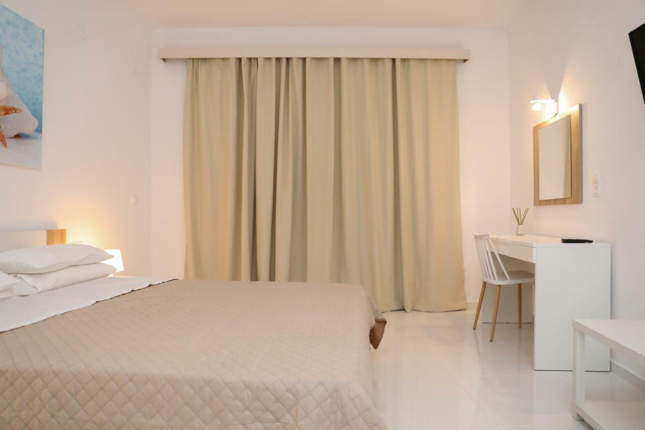 Zorbas Family House Hotell Troulos Eksteriør bilde